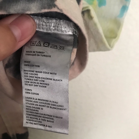 Tie-Dye Urban Outfitters Shirt - Picture 6 of 6